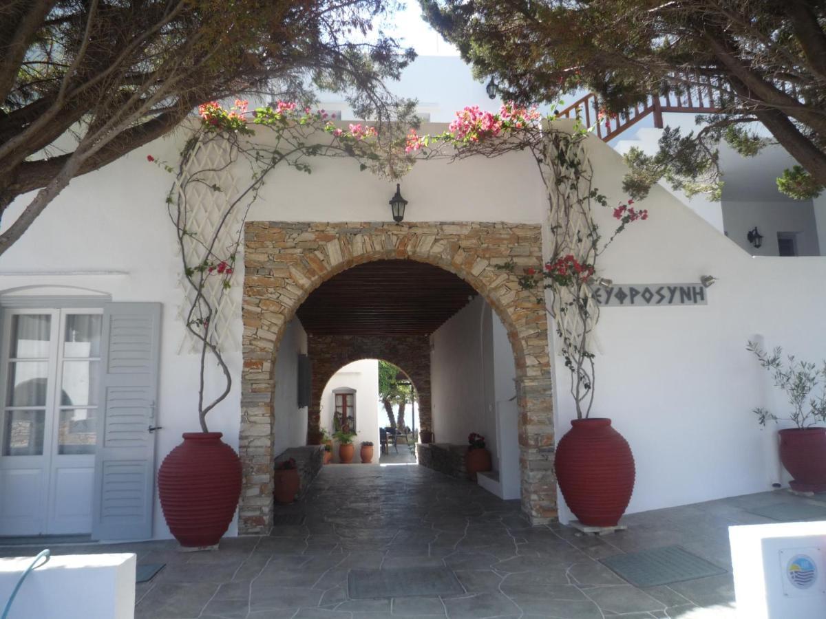 Hotel Efrosini Platis Gialos  Dış mekan fotoğraf