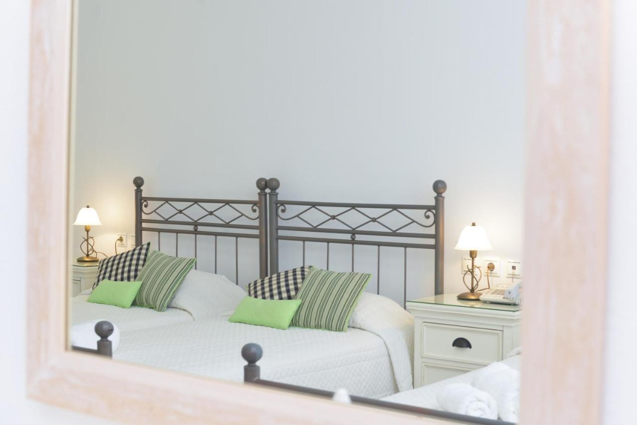 Hotel Efrosini Platis Gialos  Dış mekan fotoğraf